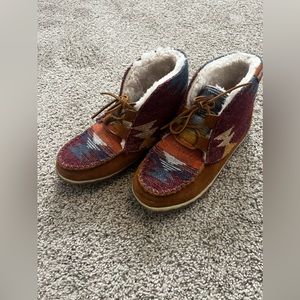 Minnetonka Slipper Boots